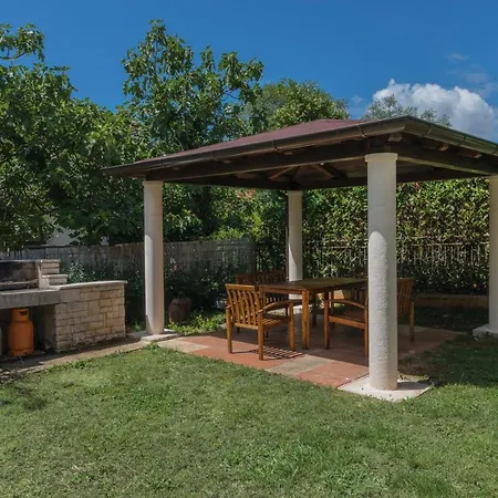 Bozena-porec Apartament *